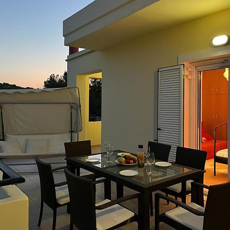 Souda Bay View With Private Pool Near Chania City Luaran gambar