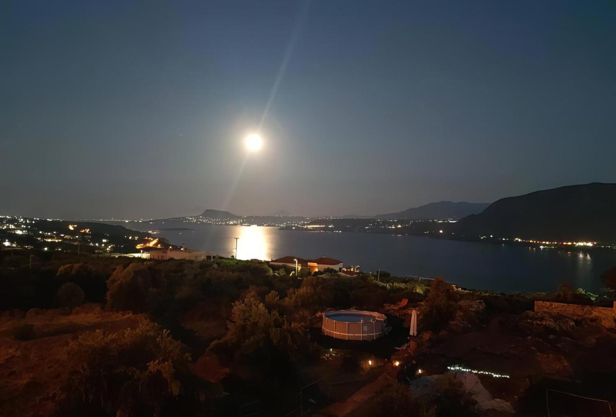 Souda Bay View With Private Pool Near Chania City Luaran gambar