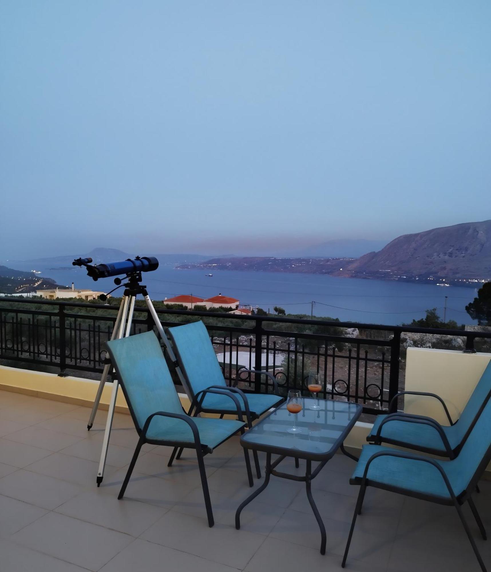 Souda Bay View With Private Pool Near Chania City Luaran gambar